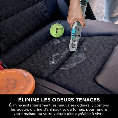 Shampouineuse Shark PX250EUT nettoyant un siège de voiture souillé avec élimination des odeurs d’animaux et de fumée